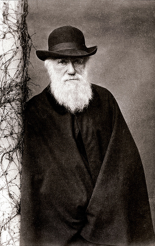Charles_Darwin_(1809-1882).jpg